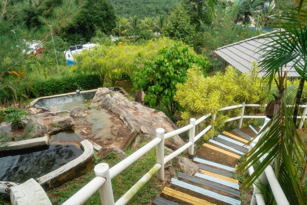 Durian Ecolodge Tampin Eksteriør bilde
