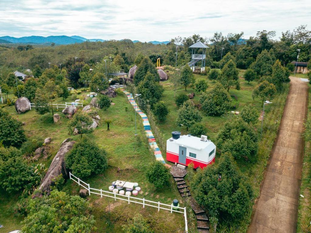 Durian Ecolodge Tampin Eksteriør bilde